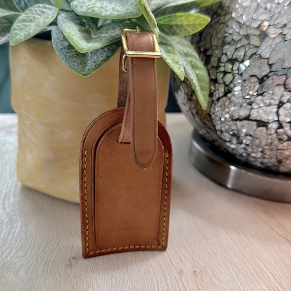 Louis Vuitton Other - Louis Vuitton Luggage Tag